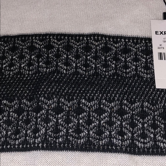 Express Long Sleeve - Picture 4 of 6